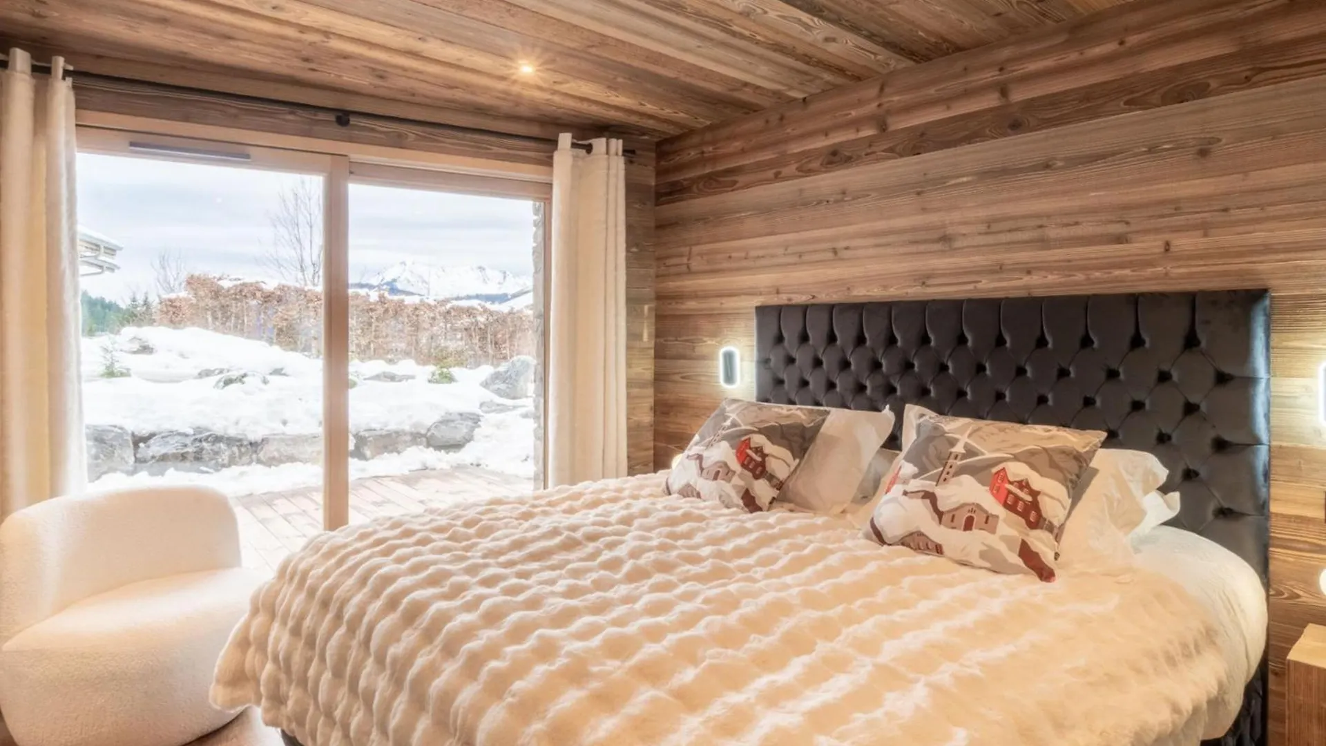 Chalet De Luxe Aux Gets - 5 Chambres, Jacuzzi, Animaux Acceptes, Parking - Fr-1-671-282 Les Gets