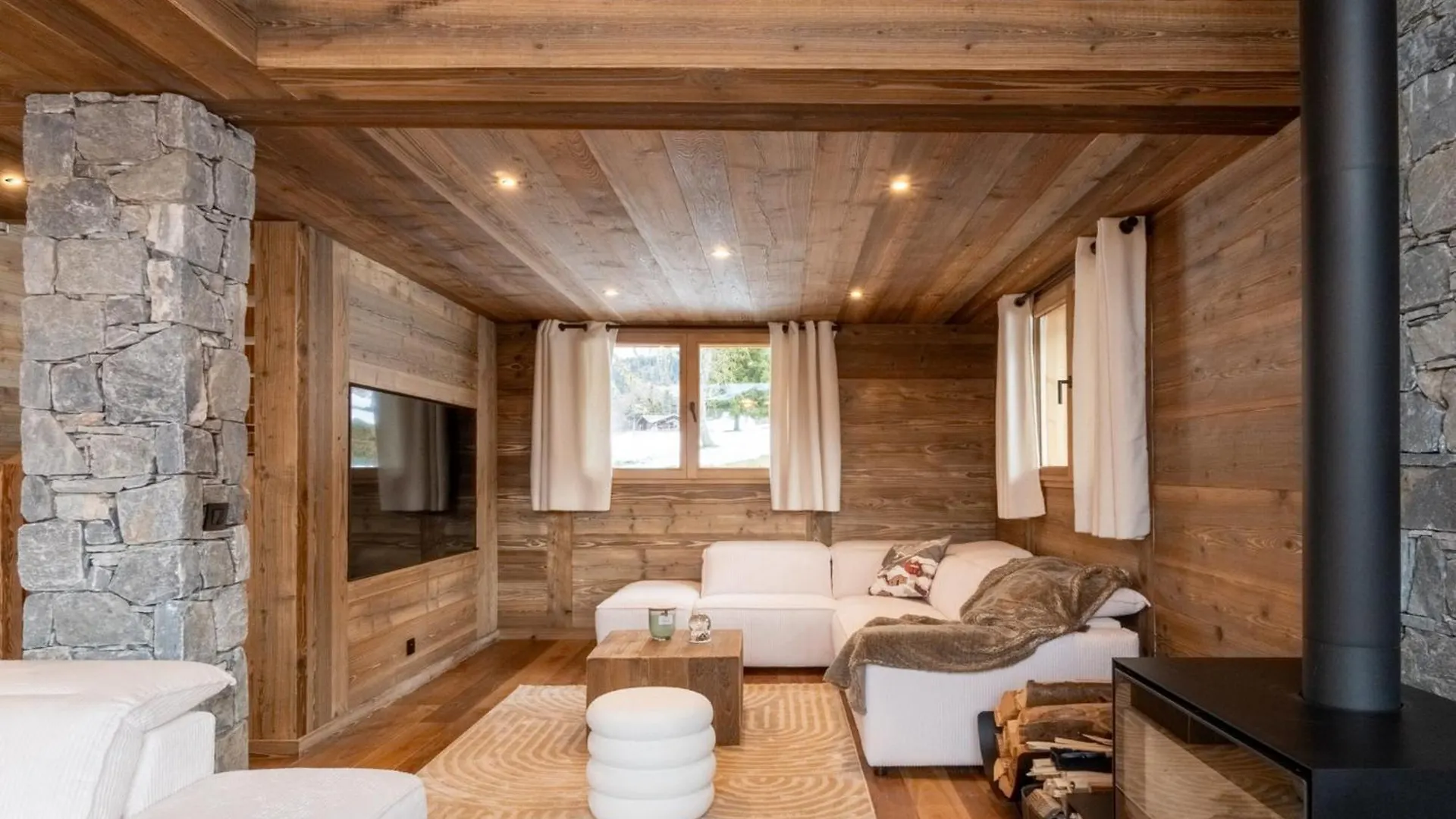 Chalet De Luxe Aux Gets - 5 Chambres, Jacuzzi, Animaux Acceptes, Parking - Fr-1-671-282 Les Gets