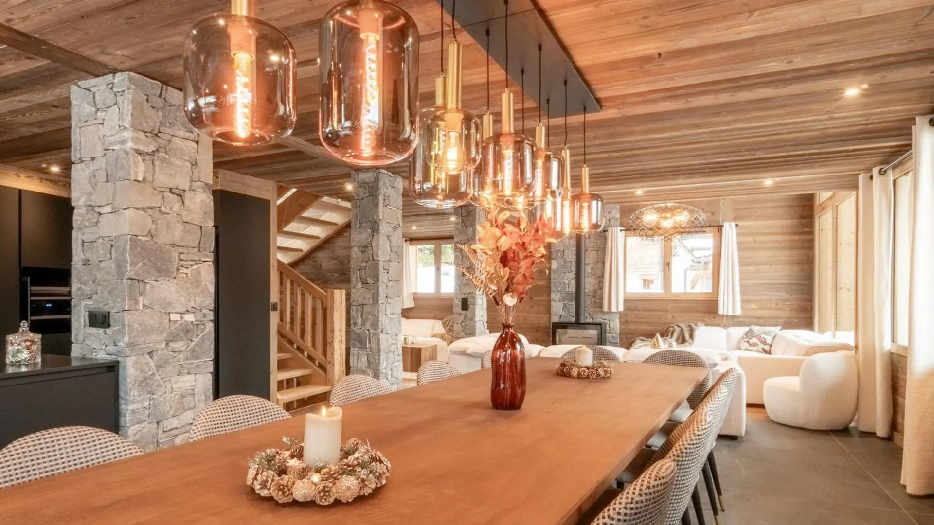 Chalet De Luxe Aux Gets - 5 Chambres, Jacuzzi, Animaux Acceptes, Parking - Fr-1-671-282 Les Gets
